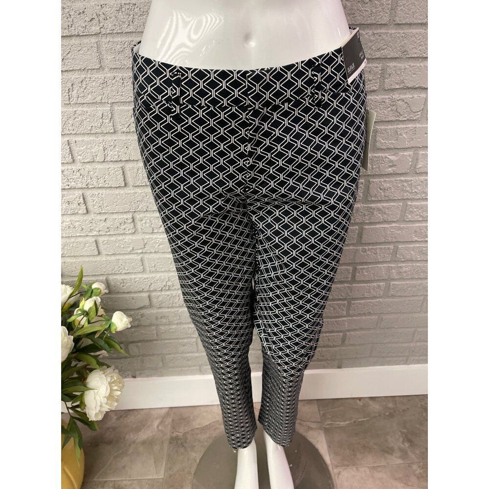 A.N.A Women's Mid-Rise Black & White Geo Print Ankle Pant Size 10 NWT